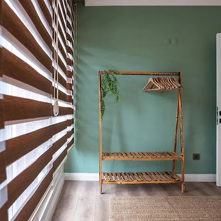 Апартаменты Forest Inspired Designed 1br Luxury Flat In Tomtom