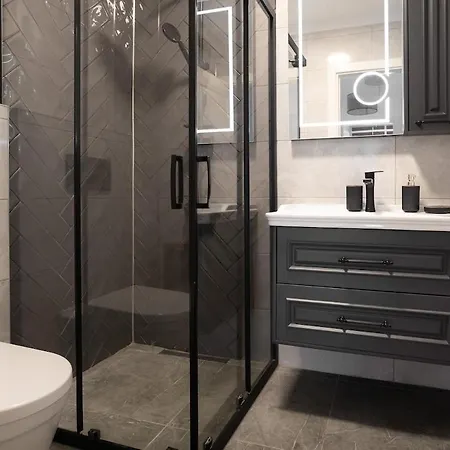 Daire Forest Inspired Designed 1br Luxury Flat In Tomtom