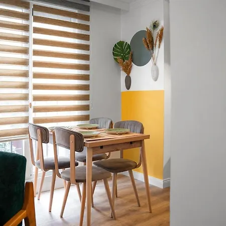 Forest Inspired Designed 1br Luxury Flat In Tomtom Κωνσταντινούπολη
