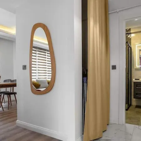 Appartement Chic And Modern Flats In Firuzga, Beyoglu