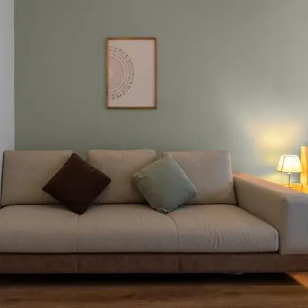 Chic And Modern Flats In Firuzga, Beyoglu *