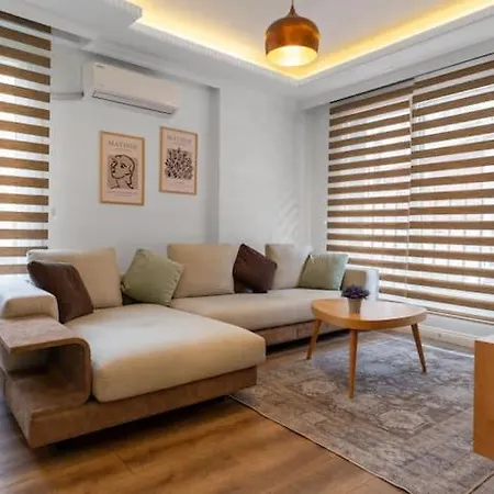 Appartement Chic And Modern Flats In Firuzga, Beyoglu Istanboel