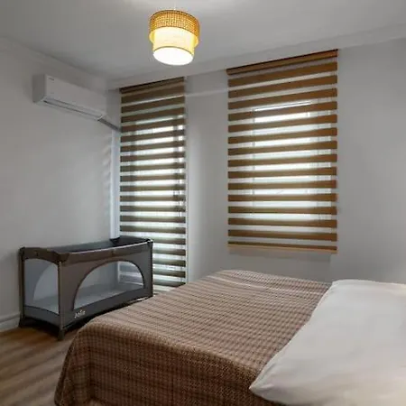 Appartement Chic And Modern Flats In Firuzga, Beyoglu Istanboel