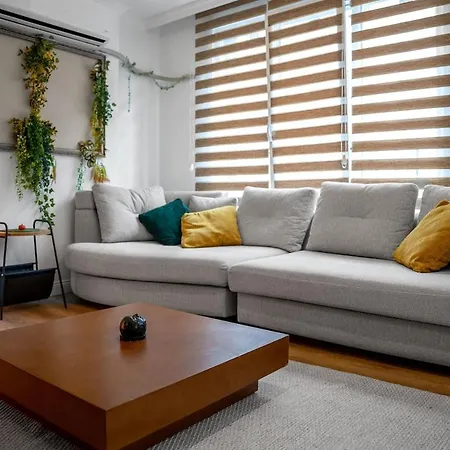 Apartment Forest Inspired Designed 1br Luxury Flat In Tomtom